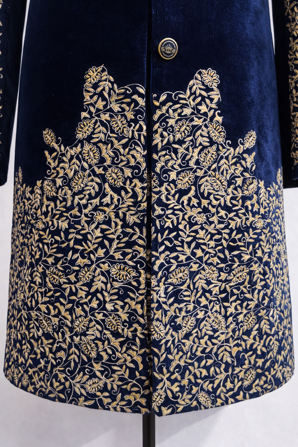 Navy Blue Velvet Embroidered Indo-Western Set with Jutti – Premium Wedding Wear